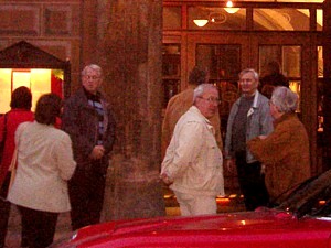 Treffen vor Hofer